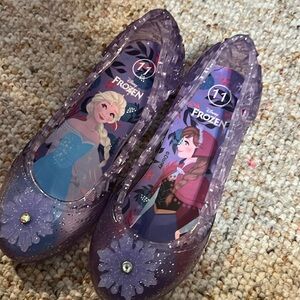 Light-up Frozen shoes.